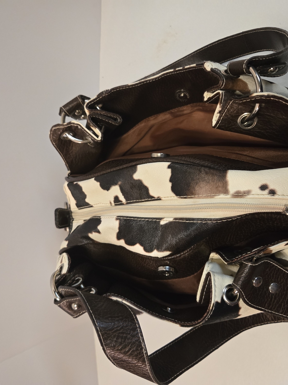 Vintage Cow-Print Satchel in Brown and White - Picture 5 of 12